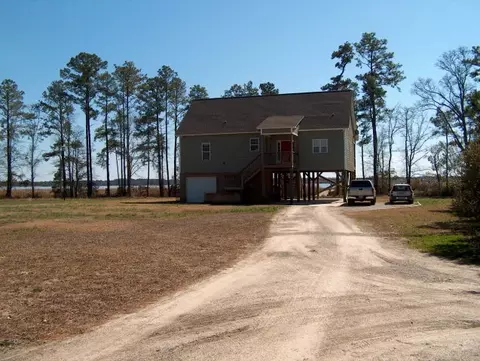 2962 Hickory Point Rd, Aurora, NC 27806 photo 2