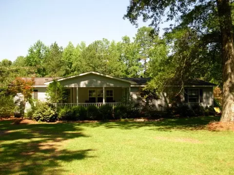 1661 Cherry Rd, Washington, NC 27889 photo 1