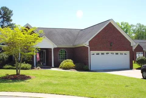 102 Pinecrest Ct, Washington, NC 27889 photo 1
