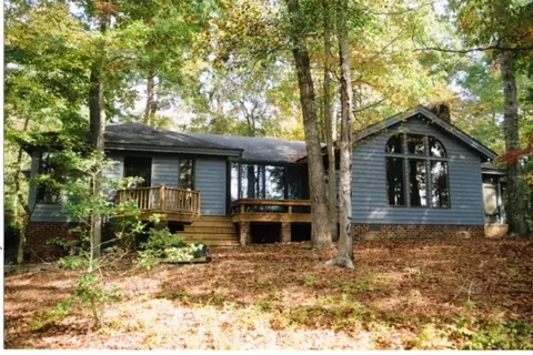 542 Sawmill Landing Rd, Bath, NC 27808 photo 1