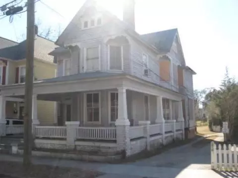 233 E 2nd St, Washington, NC 27889 photo 1