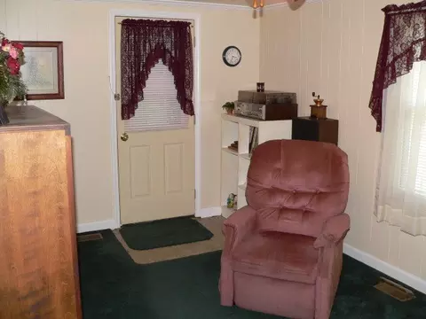 358 James Ln, Chocowinity, NC 27817 photo 4