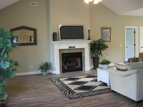 108 Dean Dr, Chocowinity, NC 27817 photo 4
