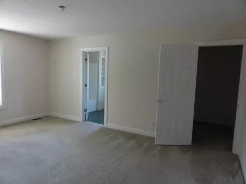 1066 Planters Ln, Williamston, NC 27892 photo 8