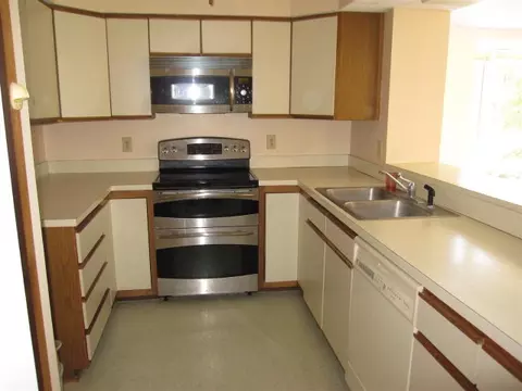 109 Forecastle Ct, Washington, NC 27889 photo 6