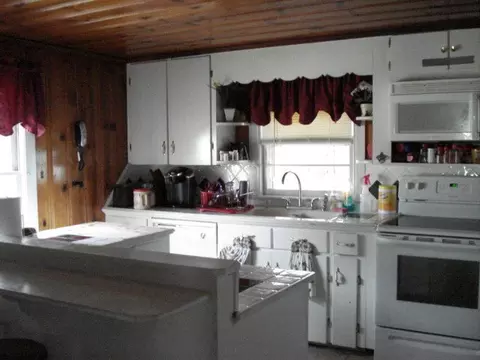 320 Carrow Rd, Chocowinity, NC 27817 photo 2