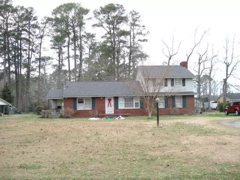 320 Carrow Rd, Chocowinity, NC 27817 photo 1