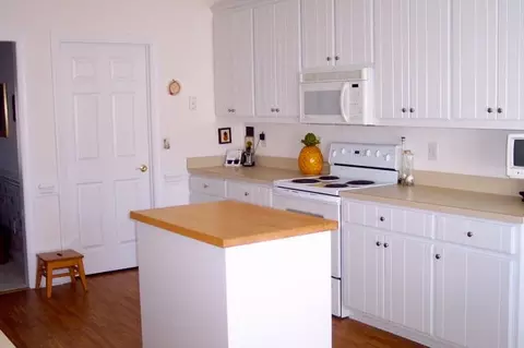 102 York Ct, Chocowinity, NC 27817 photo 7