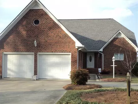 134 Hillcrest Dr, Chocowinity, NC 27817 photo 2