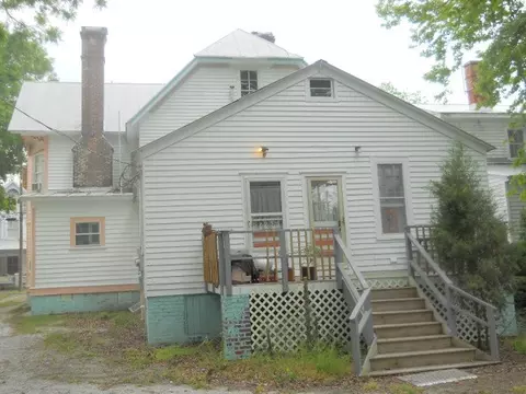 232 E 2nd St, Washington, NC 27889 photo 7