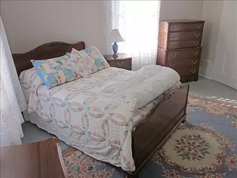 122 E 2nd St, Washington, NC 27889 photo 9