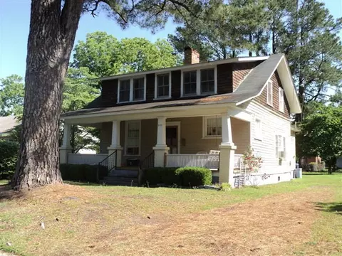 810 E 7th St, Washington, NC 27889 photo 2