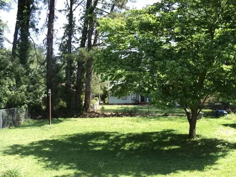 810 E 7th St, Washington, NC 27889 photo 10