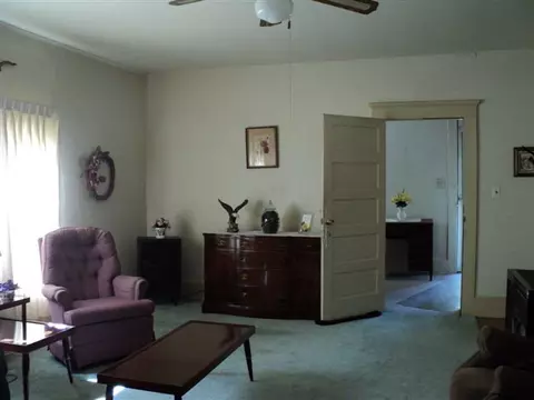 810 E 7th St, Washington, NC 27889 photo 6