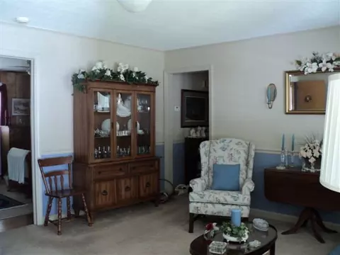 807 E 9th St, Washington, NC 27889 photo 5