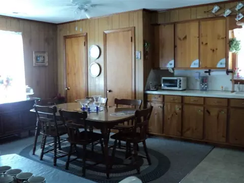 807 E 9th St, Washington, NC 27889 photo 7