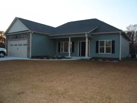 83 Dean Dr, Chocowinity, NC 27817 photo 1