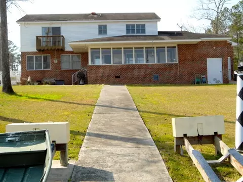 840 Sawmill Landing Rd, Bath, NC 27808 photo 2