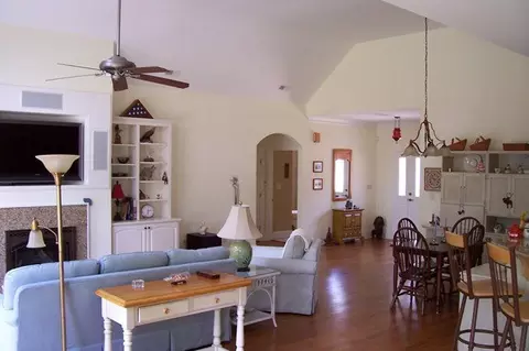 203 Perquimans Dr, Chocowinity, NC 27817 photo 8