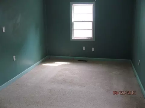341 E 13th St, Washington, NC 27889 photo 5