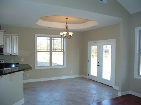 136 Dean Dr, Chocowinity, NC 27817 photo 3