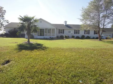 2221 Bayview Rd, Bath, NC 27808 photo 2