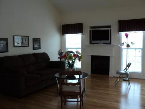 247 Eureka Ave, Washington, NC 27889 photo 5