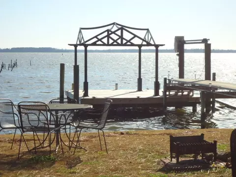 1318 Bayview Rd, Bath, NC 27808 photo 7