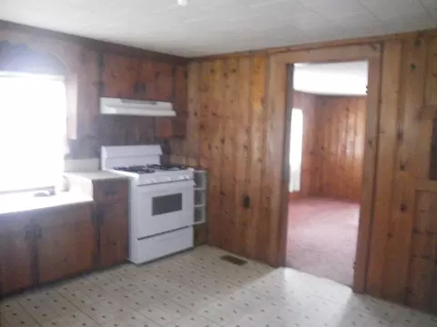 613 Slatestone Rd, Washington, NC 27889 photo 4