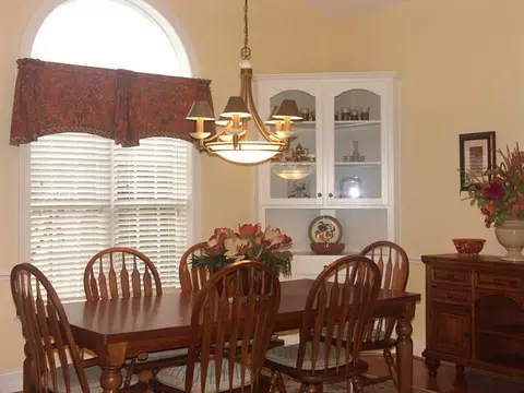 100 Perquimans Dr, Chocowinity, NC 27817 photo 4