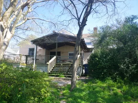720 E Main St, Washington, NC 27889 photo 2