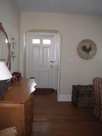 208 E 11th St, Washington, NC 27889 photo 6