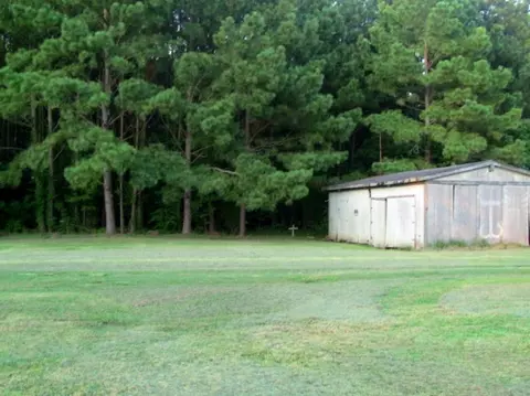 169 Robert Cox Rd, Bath, NC 27808 photo 3