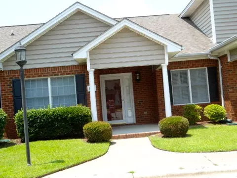 106 Willows Ct, Washington, NC 27889 photo 1