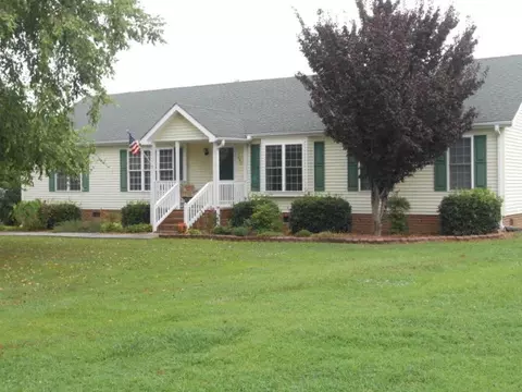 240 Singleton Rd, Washington, NC 27889 photo 1