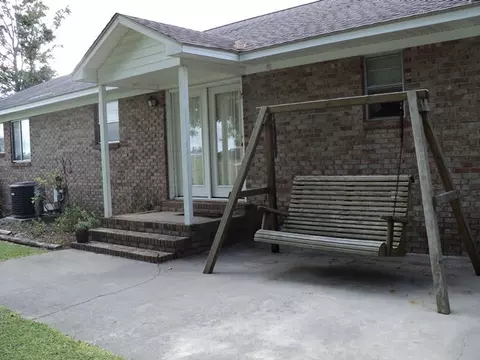 22 Possum Hill Rd, Bath, NC 27808 photo 4