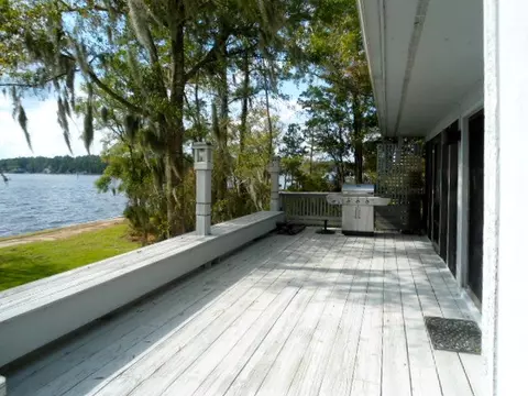 129 Riverview Dr, Washington, NC 27889 photo 20