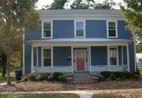 523 E 2nd St, Washington, NC 27889 photo 1