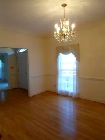 205 Thomas Pl, Washington, NC 27889 photo 5