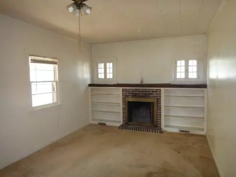 800 E 5th St, Washington, NC 27889 photo 2