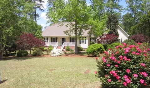 115 Perquimans Dr, Chocowinity, NC 27817 photo 1
