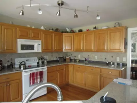 115 Perquimans Dr, Chocowinity, NC 27817 photo 2