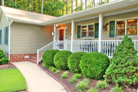 206 Rappahannock Dr, Chocowinity, NC 27817 photo 4