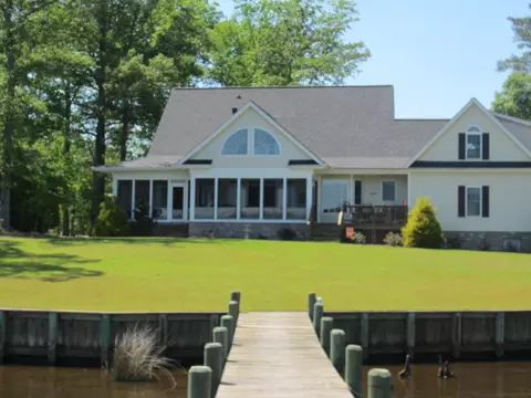 609 Long Point Rd, Chocowinity, NC 27817 photo 1