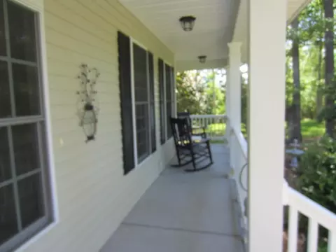 609 Long Point Rd, Chocowinity, NC 27817 photo 2
