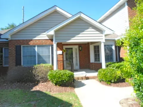 203 Willows Ct, Washington, NC 27889 photo 1