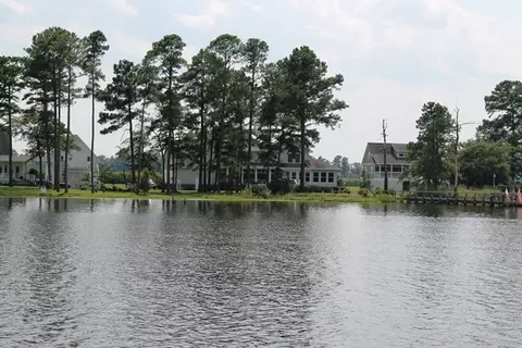 185 Chad Loop, Belhaven, NC 27810 photo 5