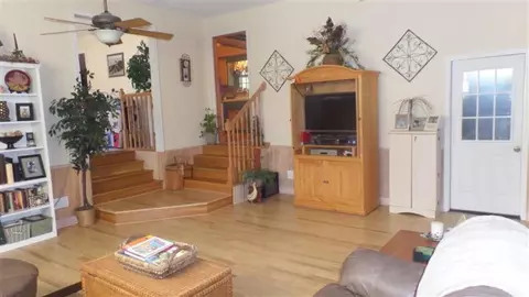 1379 Bergin Rd, Aurora, NC 27806 photo 6