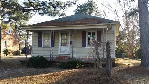 207 E 12th St, Washington, NC 27889 photo 9
