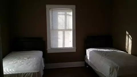 207 E 12th St, Washington, NC 27889 photo 6